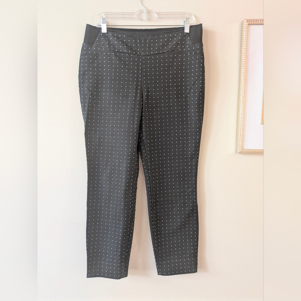 Investments Black and White Cropped Ankle Pants Sz. 8